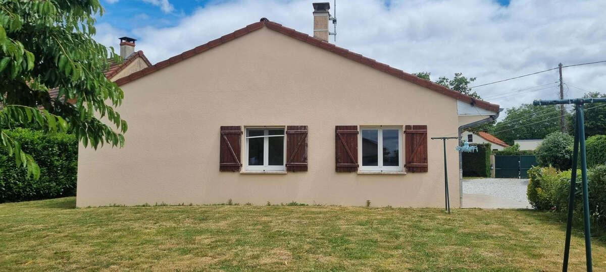 Maison à PARAY-LE-MONIAL