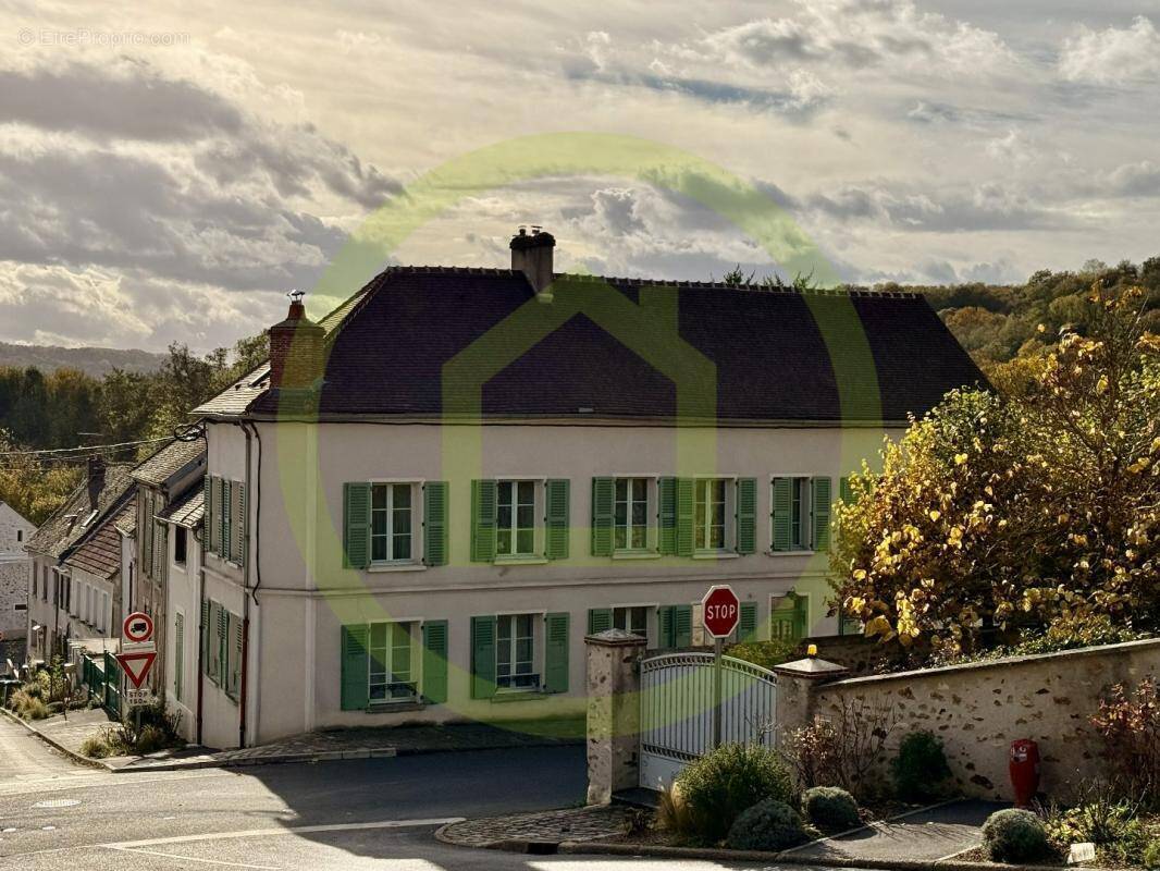 Appartement à REBAIS