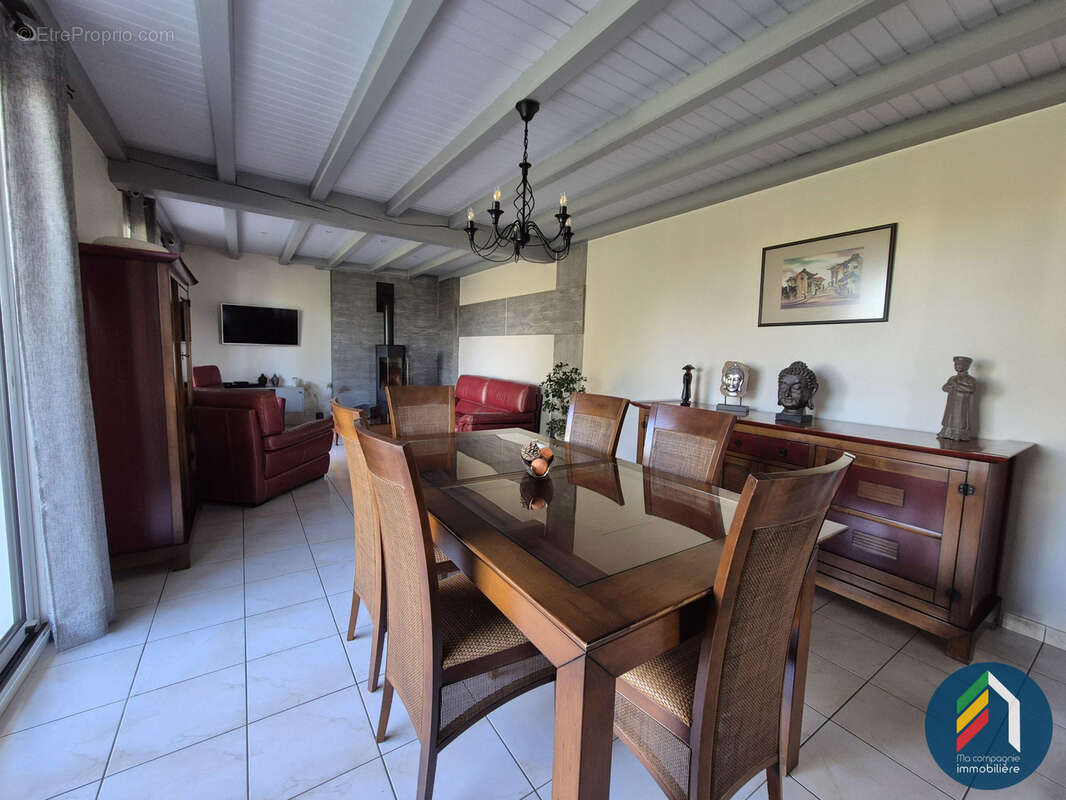 Maison à LA MEILLERAIE-TILLAY