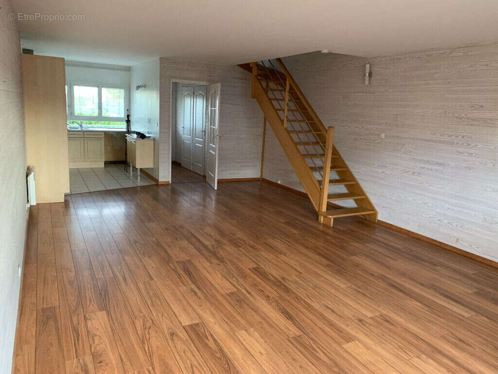 Appartement à SAUTRON