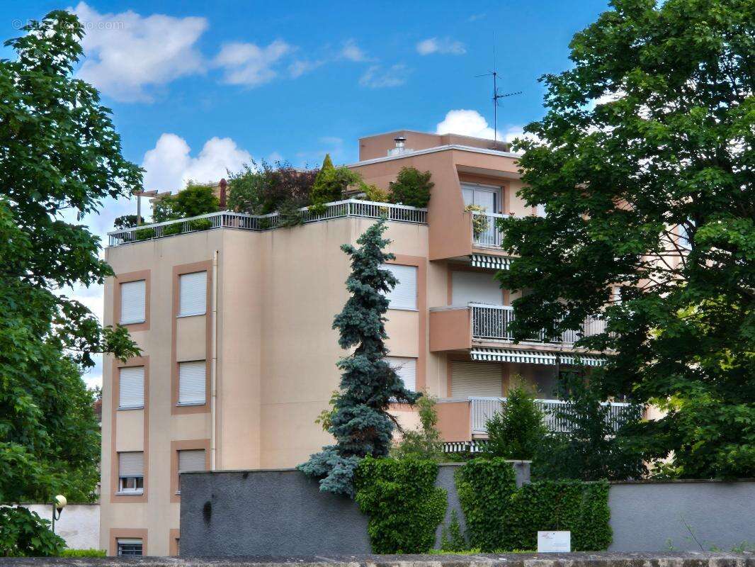 Appartement à CALUIRE-ET-CUIRE