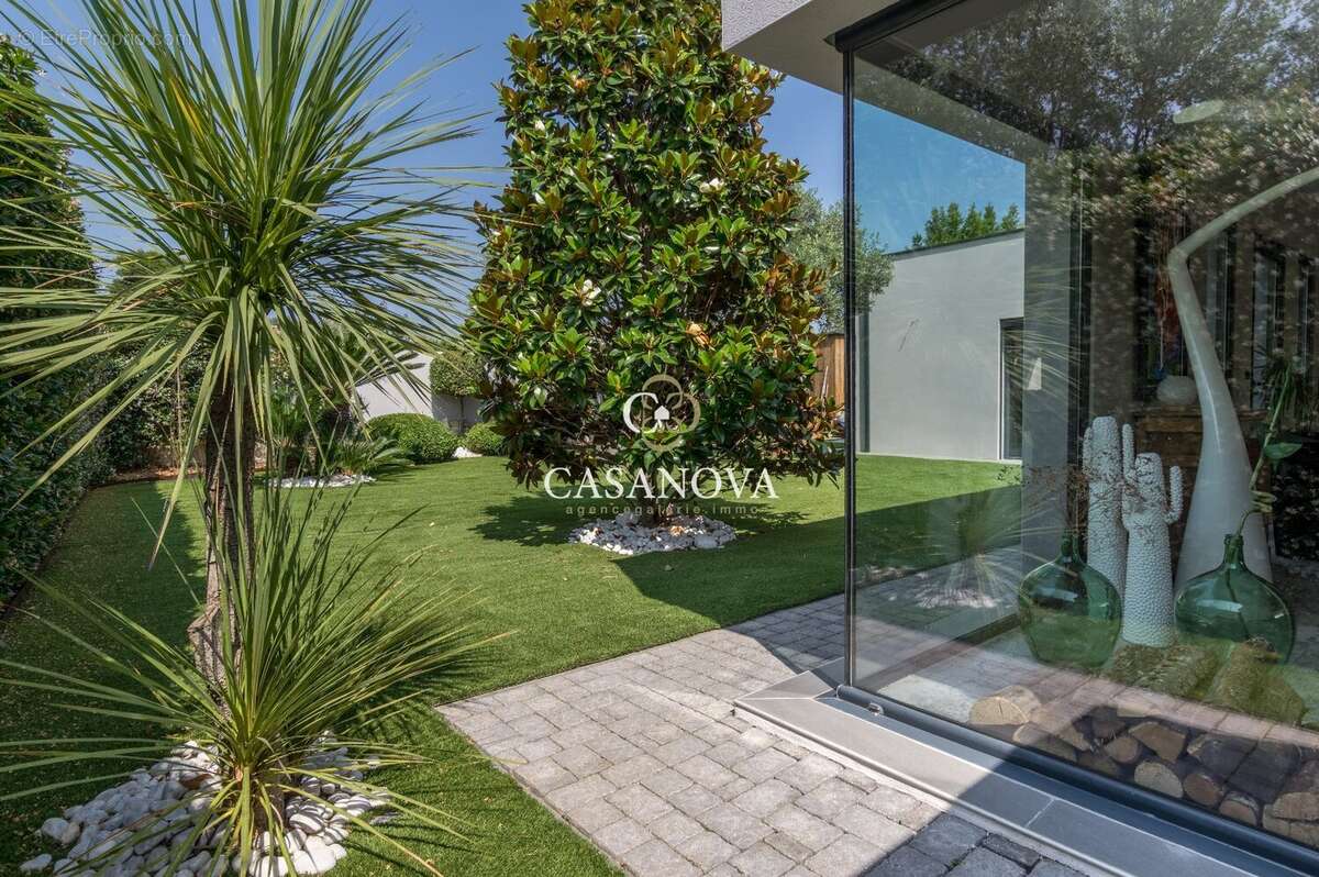 Maison à AGDE