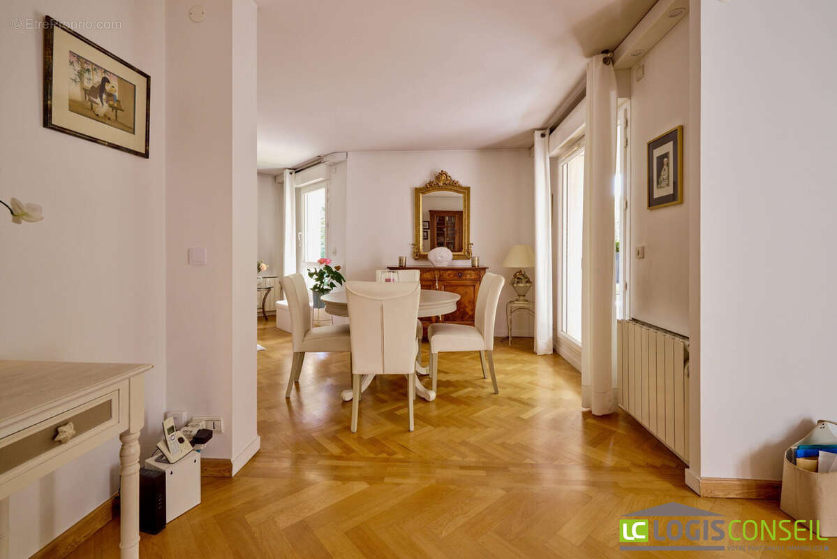 Appartement à CHATENAY-MALABRY