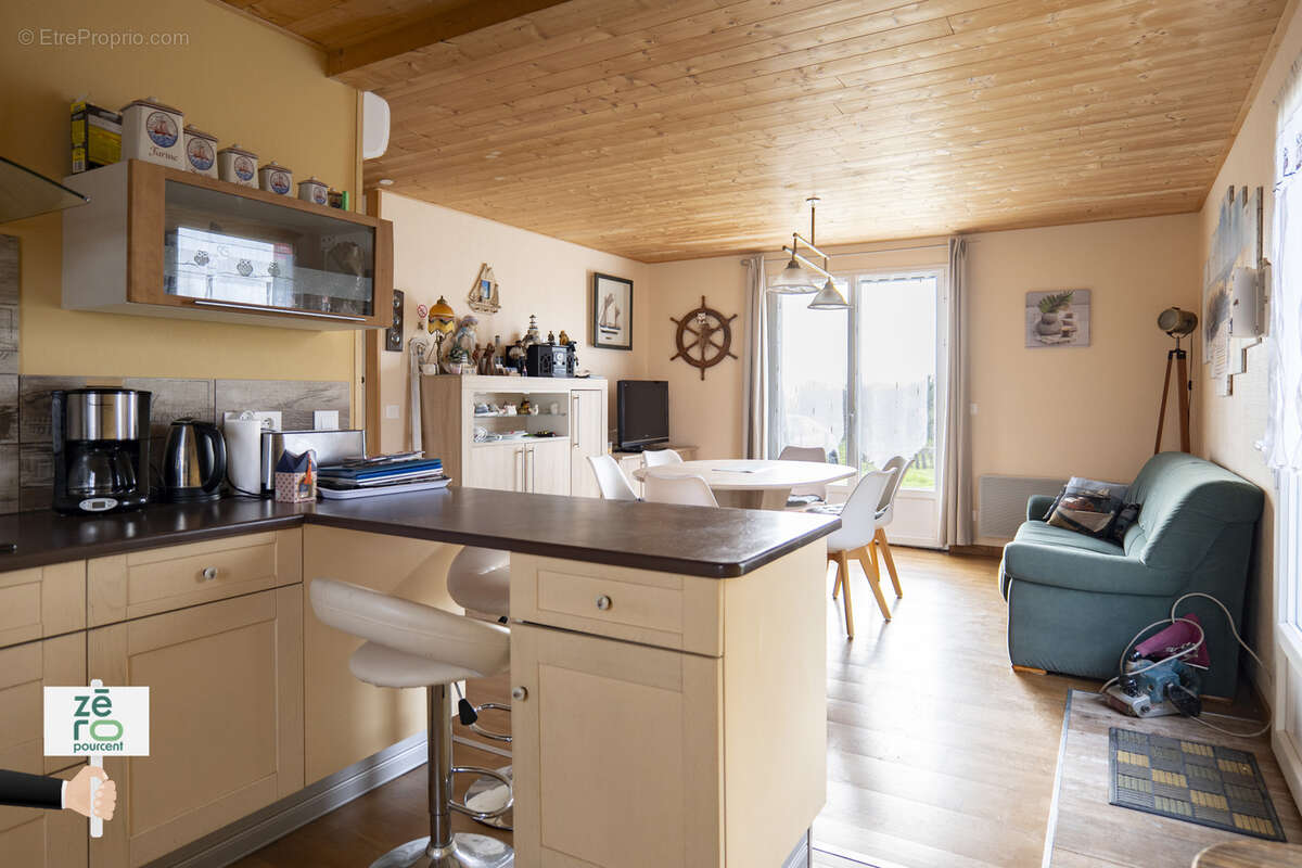 Maison à SAINT-HILAIRE-LA-FORET