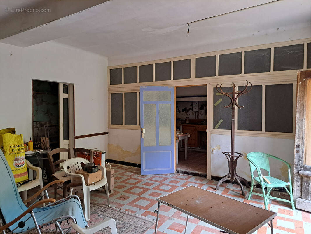 Maison en pierre 168m2, 11 pièces, terrasse et terrain à Carcanières les Bains - photo 14