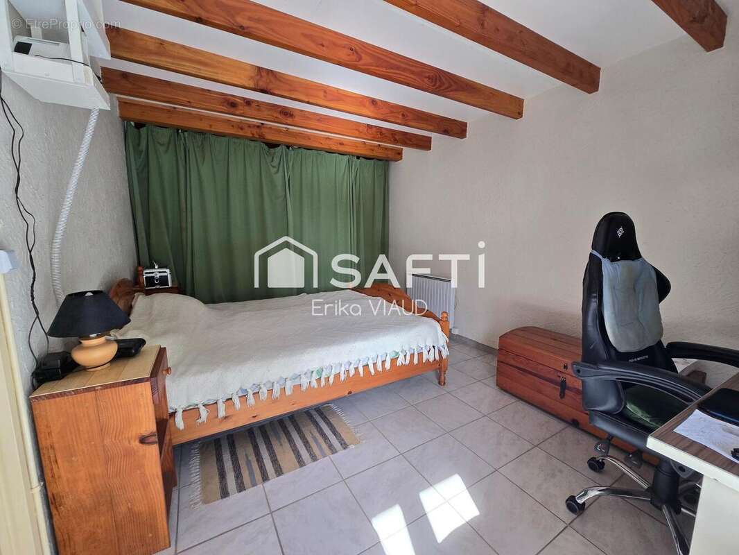 Maison 82 m² à Mosnac  - photo 6