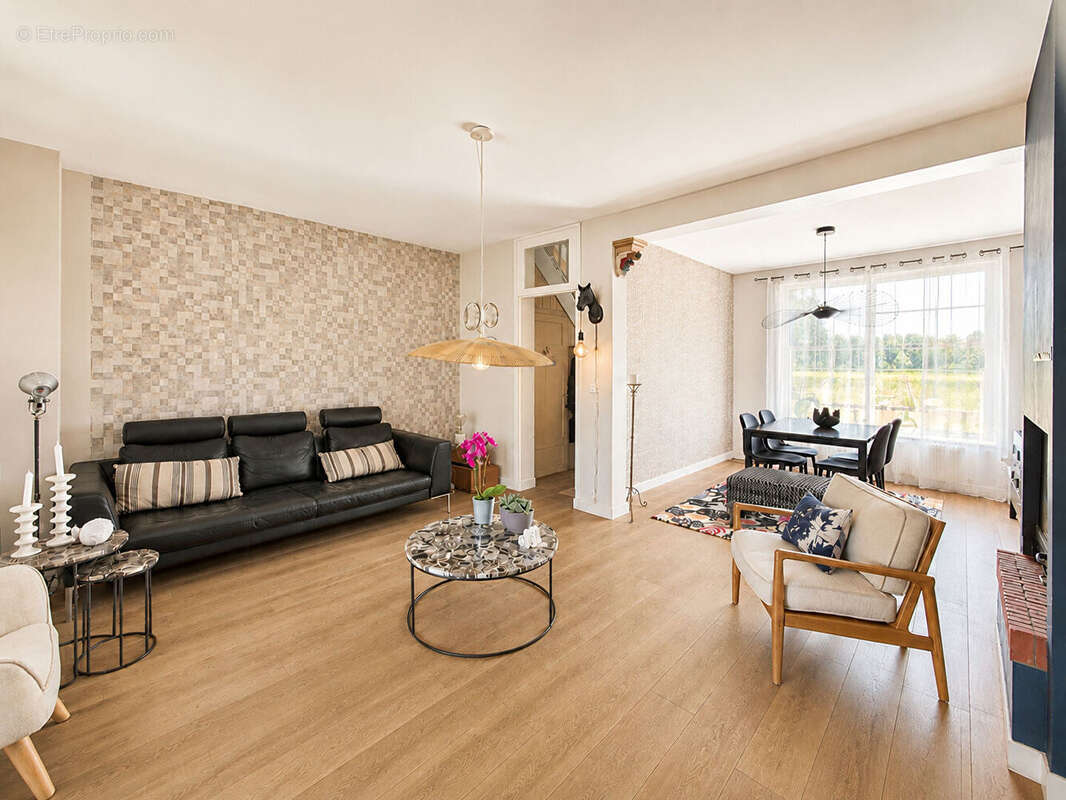 Maison Marcq En Baroeul 5 pièce(s) 190 m2 - photo 2
