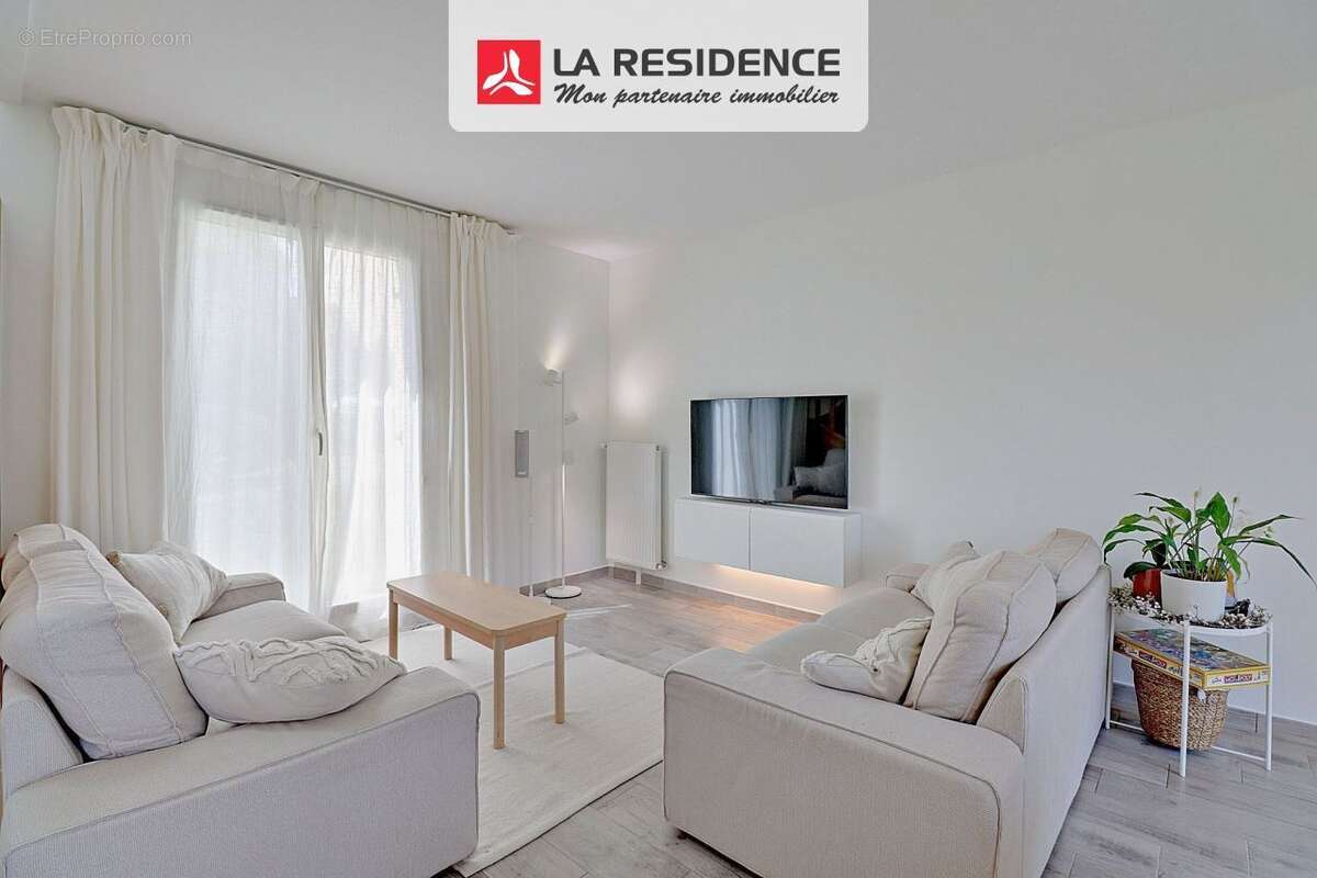 Maison à VILLIERS-SAINT-FREDERIC