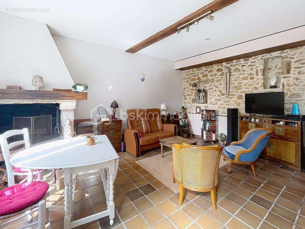 Maison à MORET-SUR-LOING