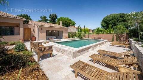 Maison à SAINT-REMY-DE-PROVENCE