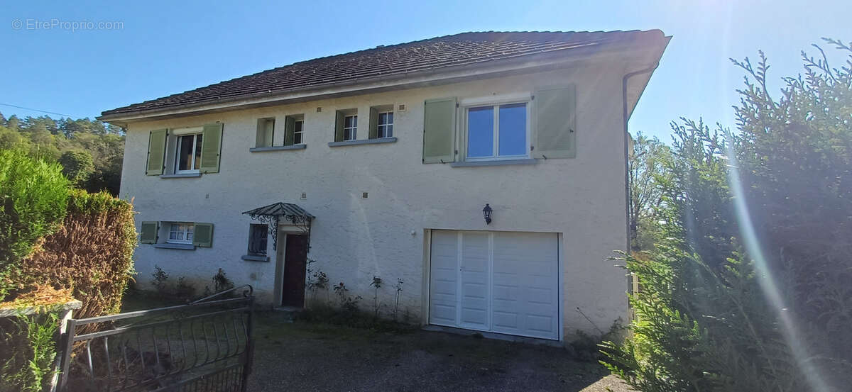 Maison à ARGENTAT