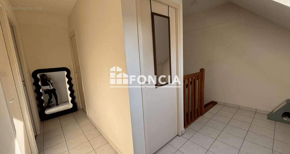 Maison à SAINT-MELAINE-SUR-AUBANCE