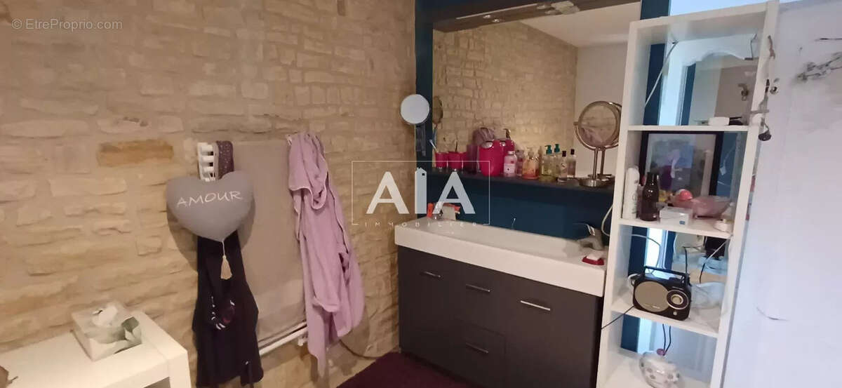 Appartement à SAINT-FRAIGNE