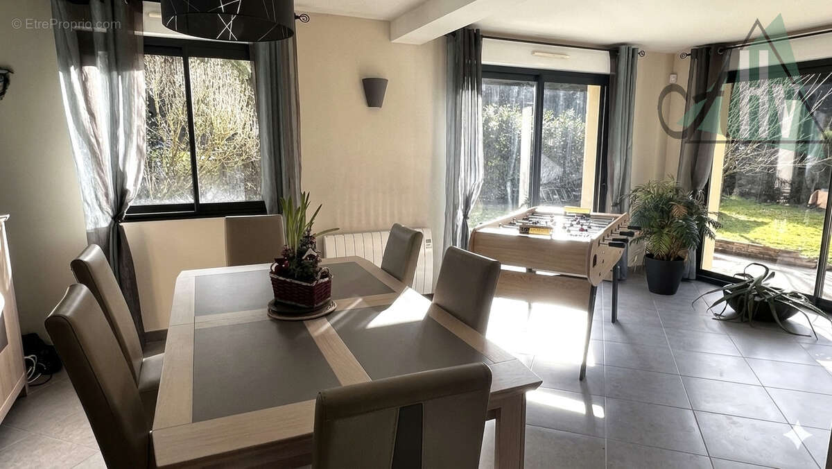Maison à THOMERY