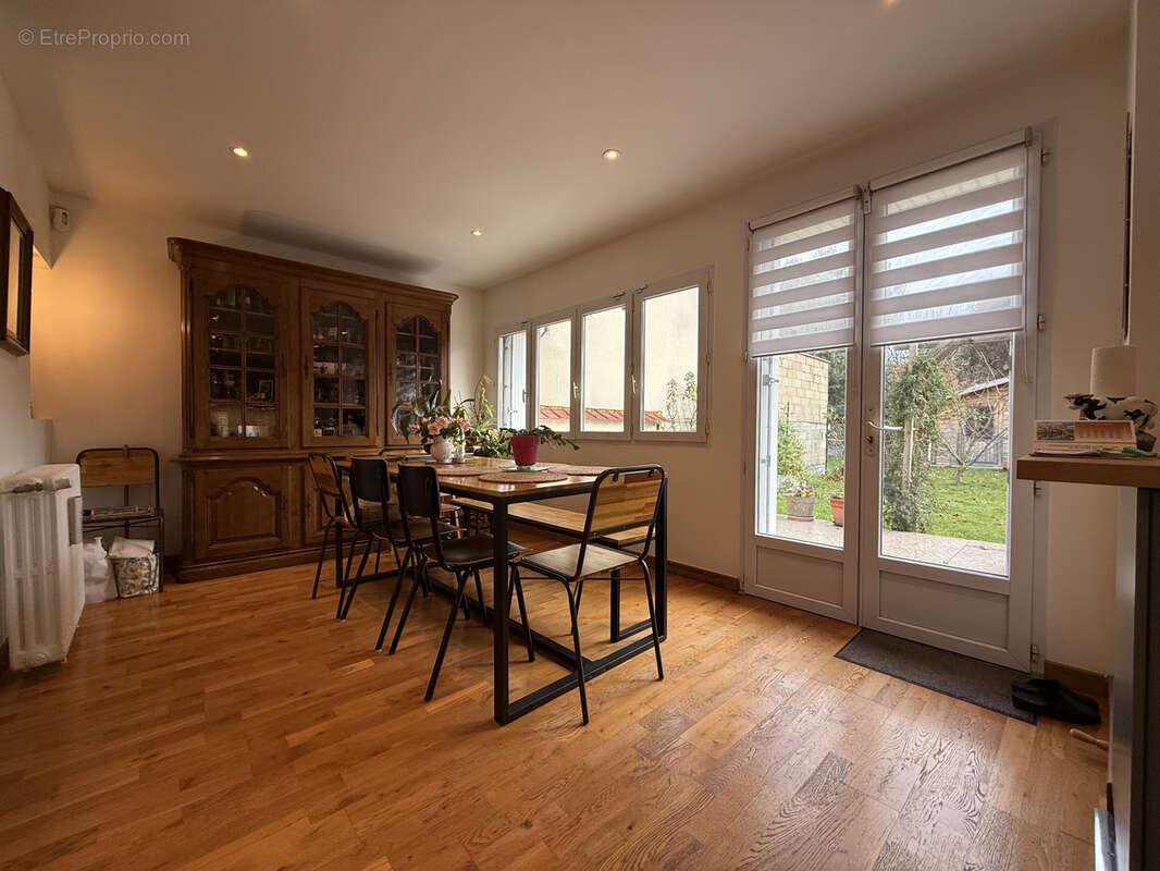 Maison à LE BLANC-MESNIL