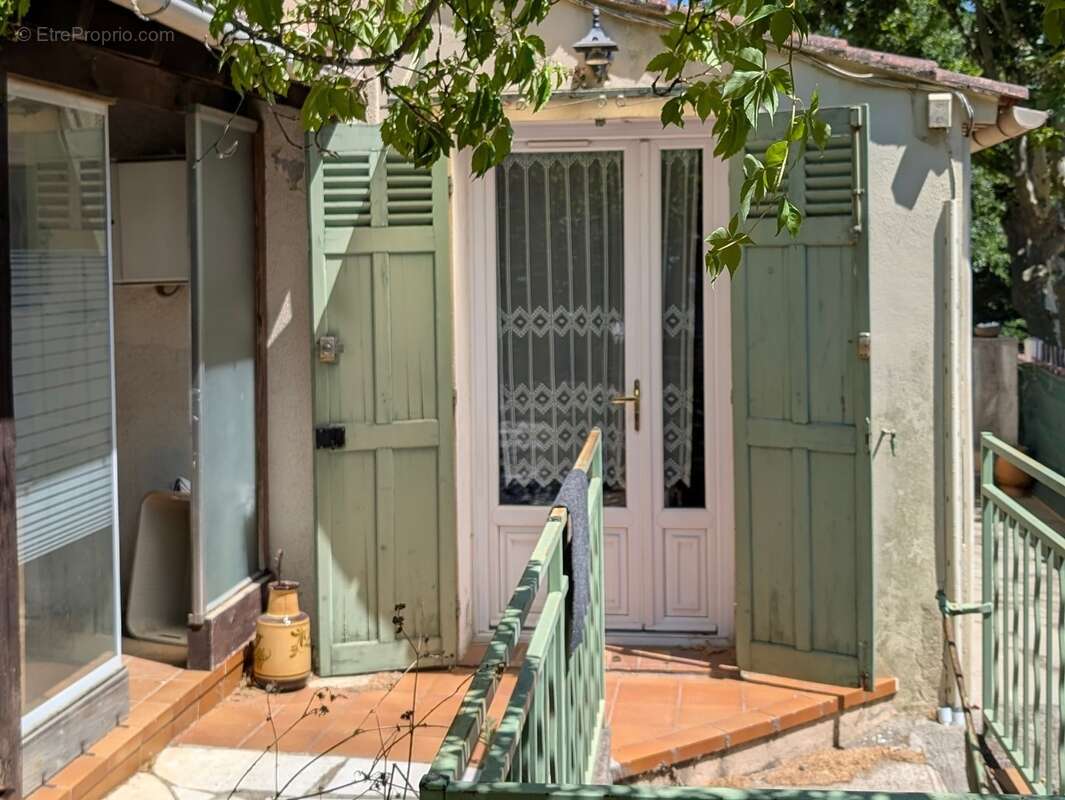 Maison 83 m² à Collobrieres  - photo 5