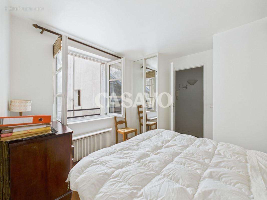 Appartement à PARIS-4E