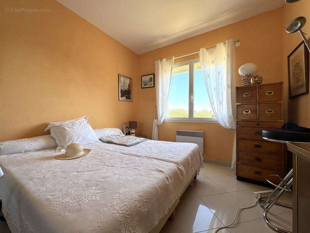 Propriété 179m² avec piscine - 23000m² de terrain - photo 23