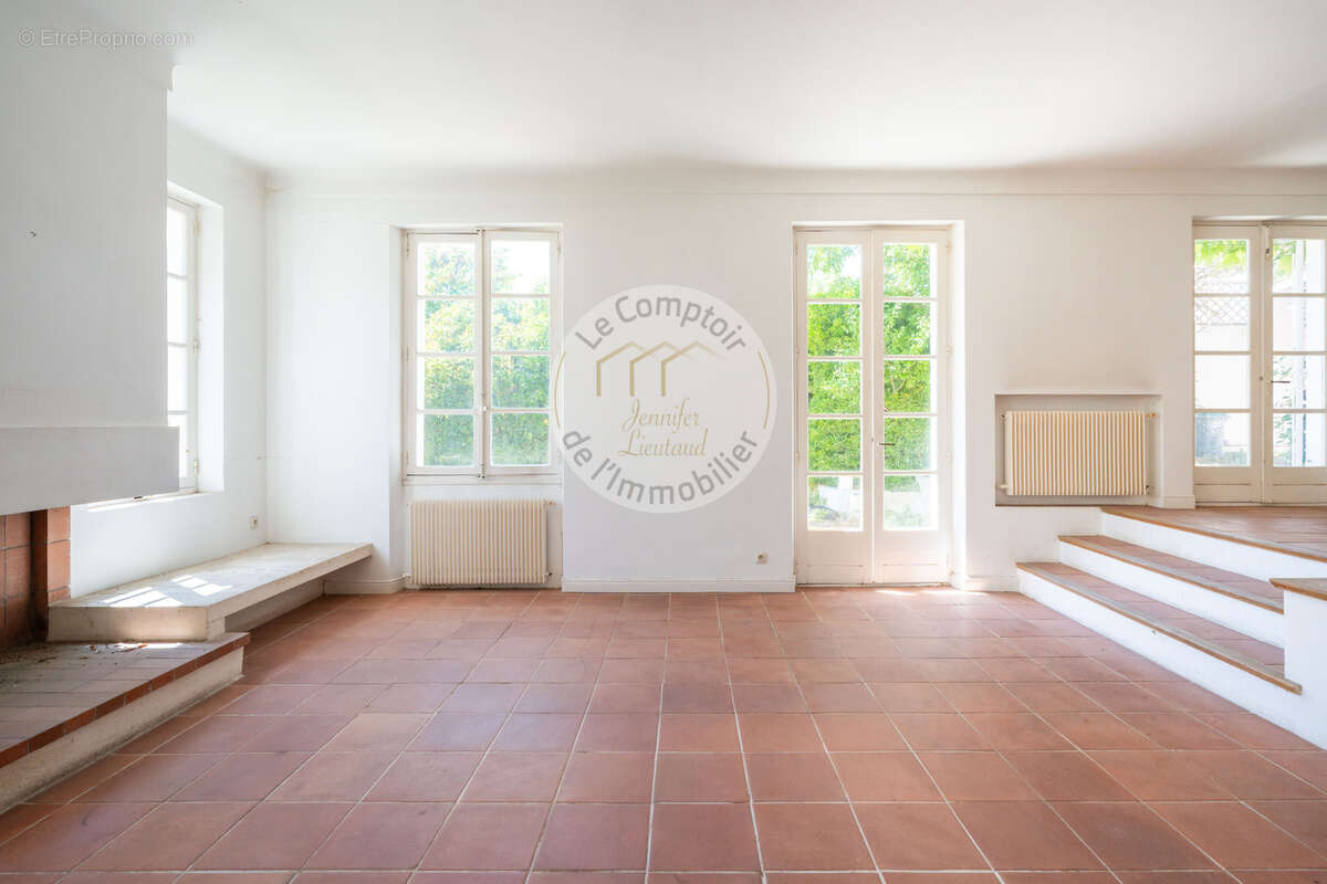 Maison à MARSEILLE-9E