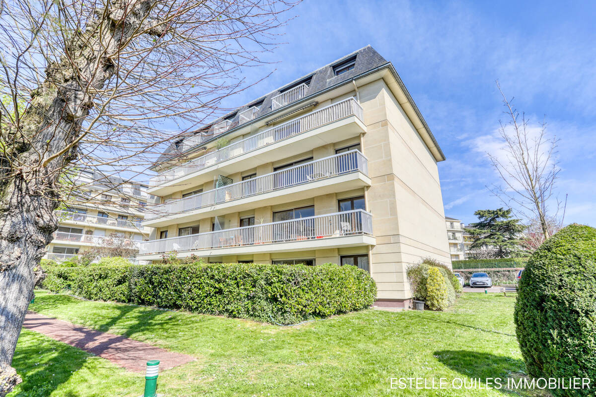 Appartement à VERSAILLES