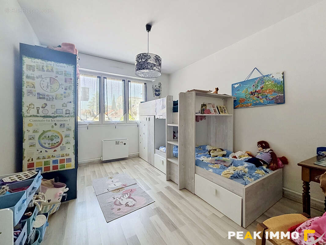 Appartement à AIX-LES-BAINS