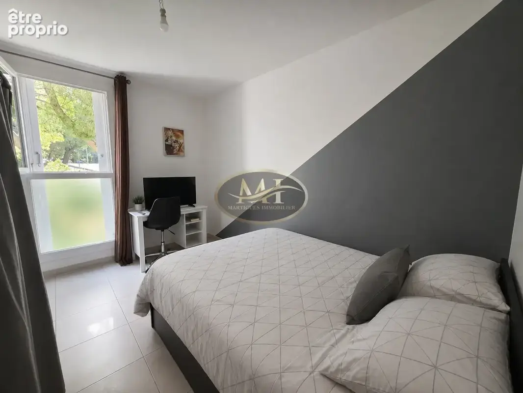 Appartement T5 de 91,04 m2   Istres   220 000 € - photo 5