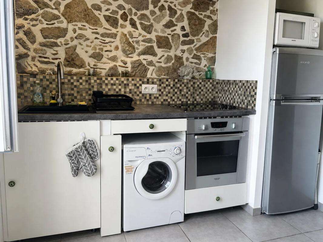 Appartement 2 pièces de 23 m² à Villefranche-sur-Mer - photo 9