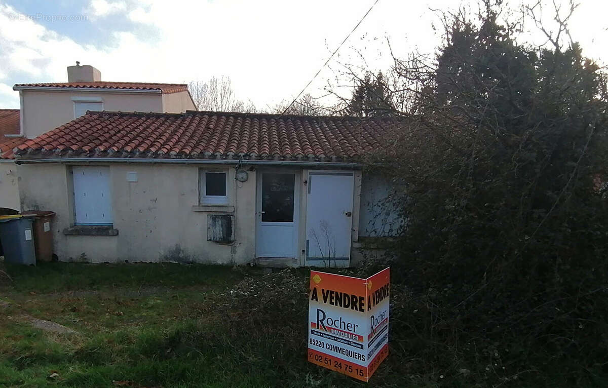 Maison à FROIDFOND