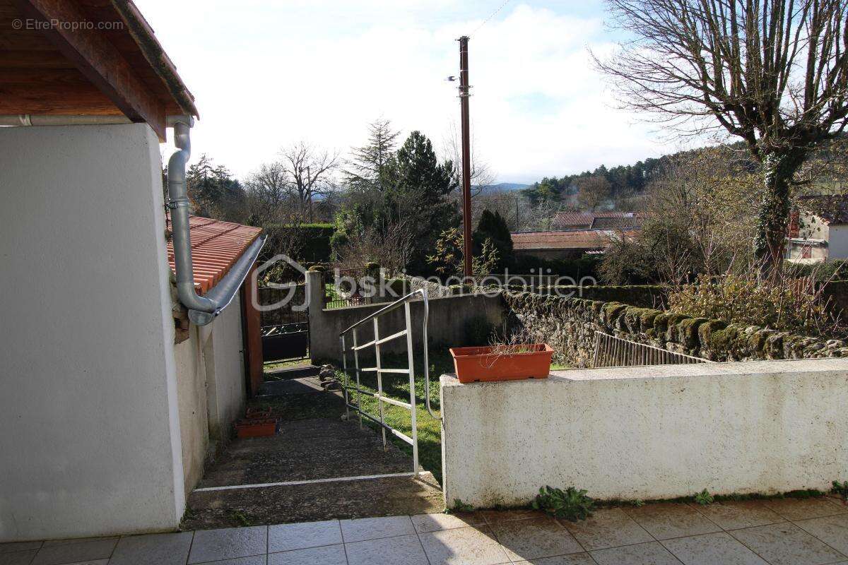 Maison à LA CAVALERIE