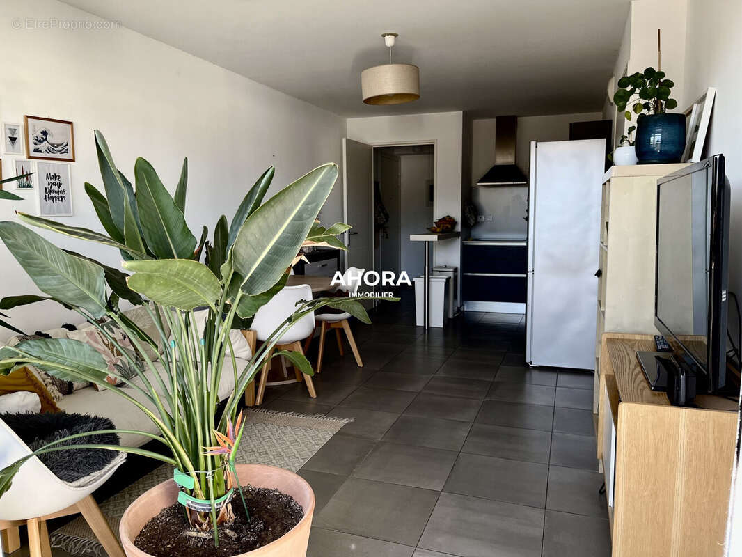 Appartement à MARSEILLE-8E