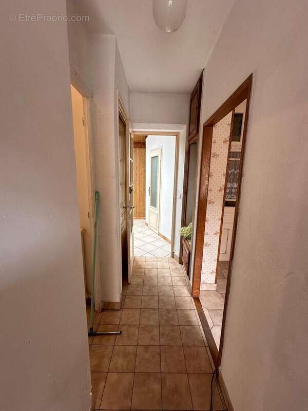 Appartement 108 m² à Saint-Quentin  - photo 8