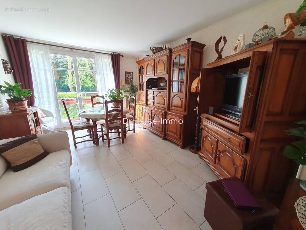 Appartement à RUEIL-MALMAISON