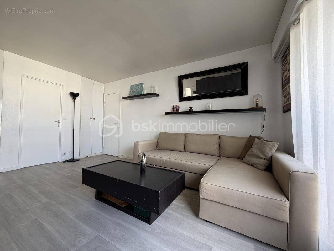 Photo Appartement à Paris-12e au prix de 495 000€