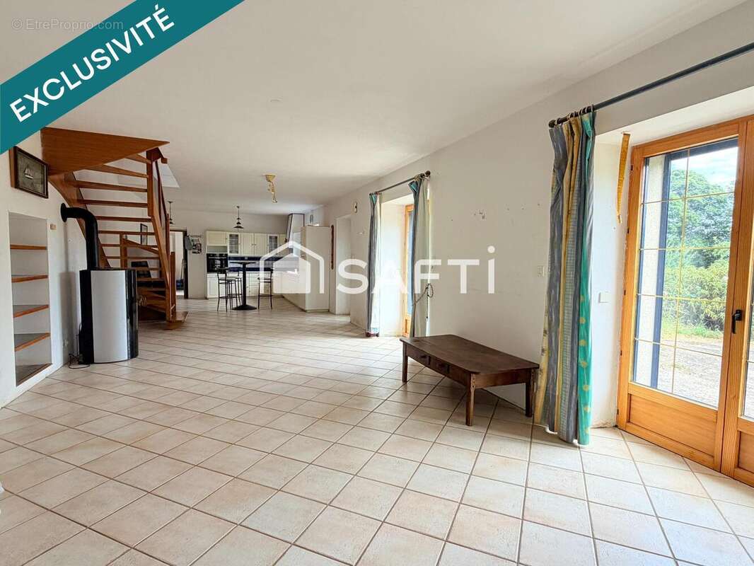 Maison 123 m² à Plumeliau  - photo 3