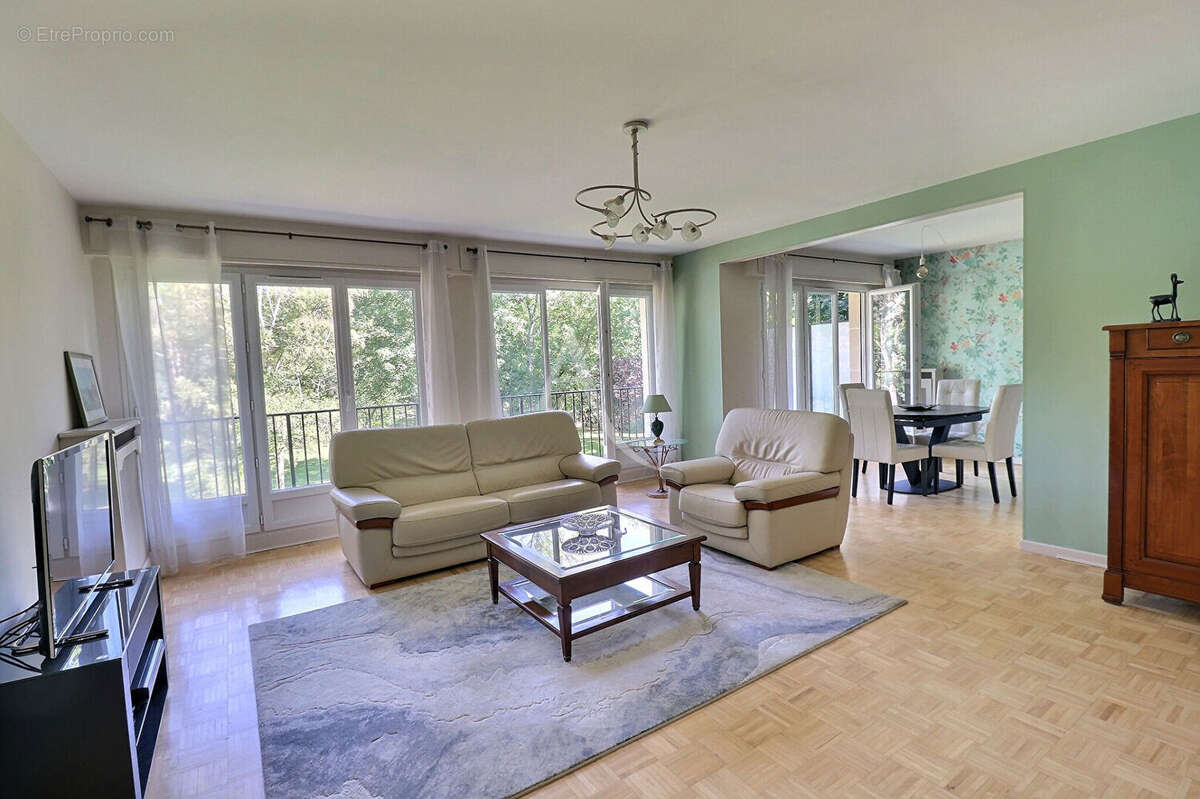 Appartement à MAISONS-LAFFITTE