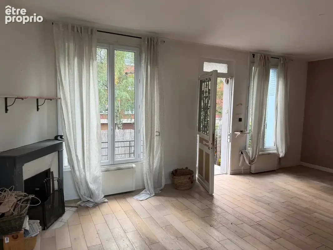 92220 chatillon - maison avec jardin - photo 3