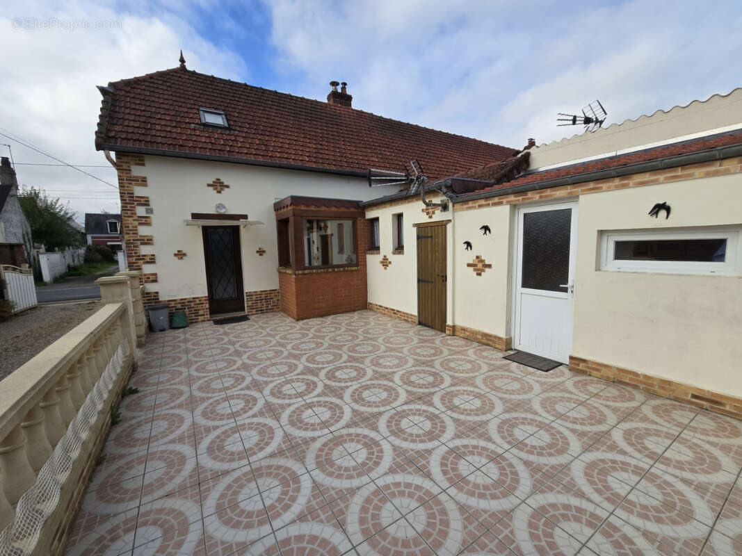 Maison à FRIVILLE-ESCARBOTIN