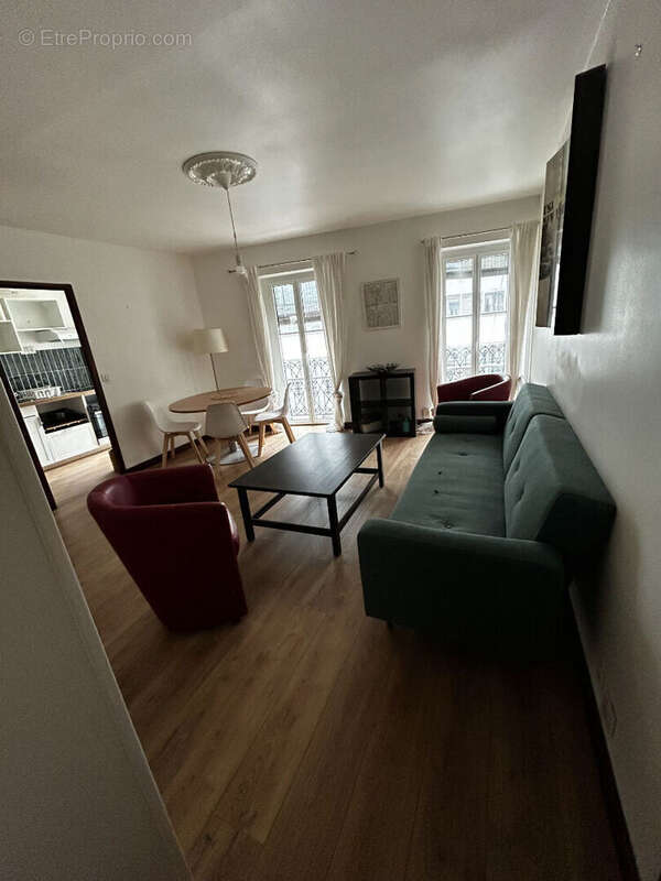A VENDRE- BORDEAUX Appartement 2 pièces - photo 2