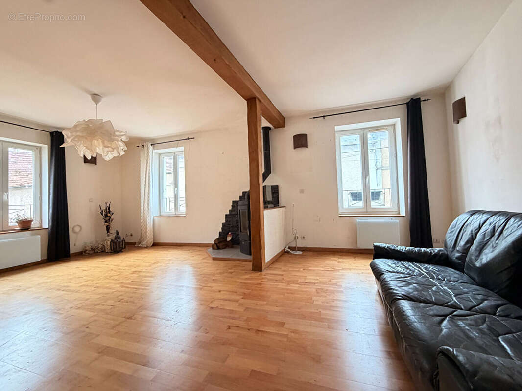 Maison à MITRY-MORY