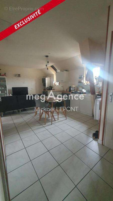 Appartement à SAINT-OUEN-DES-TOITS