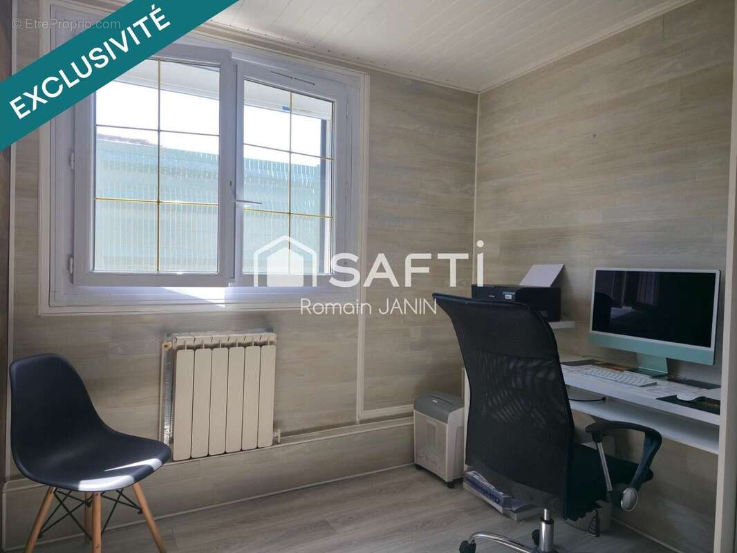 Photo 8
