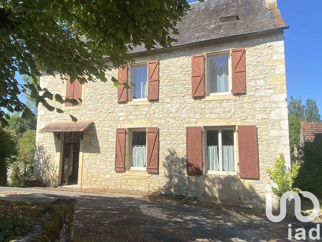 Maison 114 m² à Lamothe-Fenelon  - photo 2