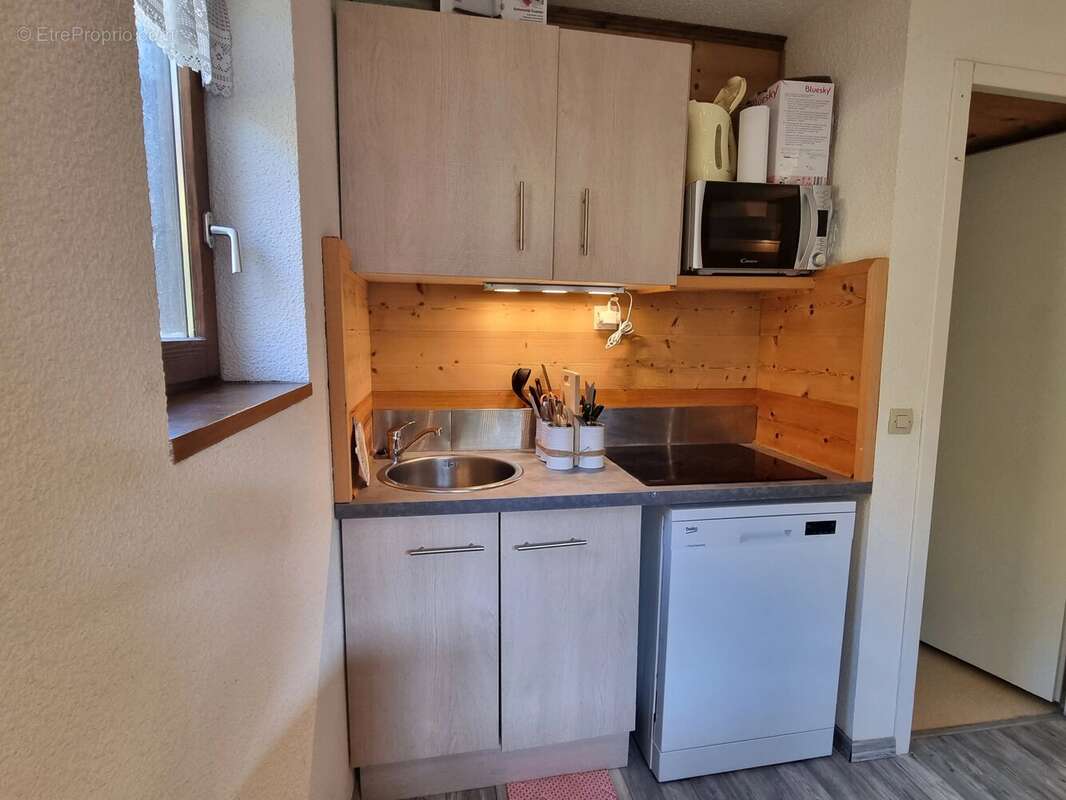 Appartement à MORILLON