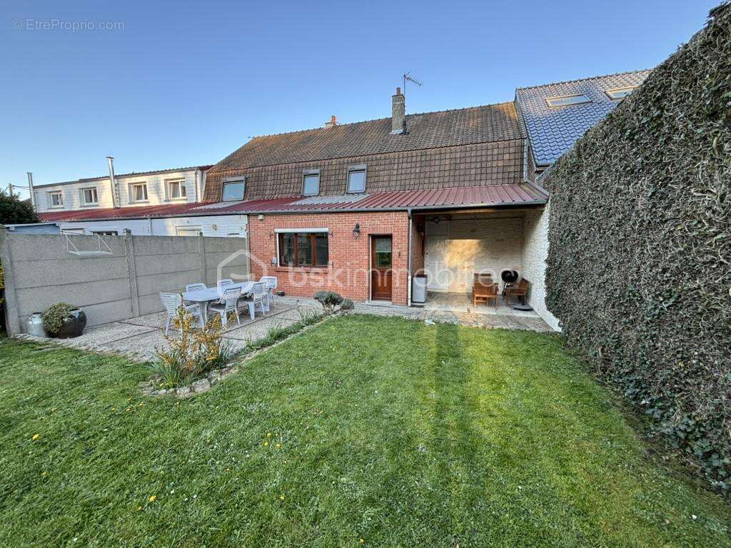 Maison à BURBURE