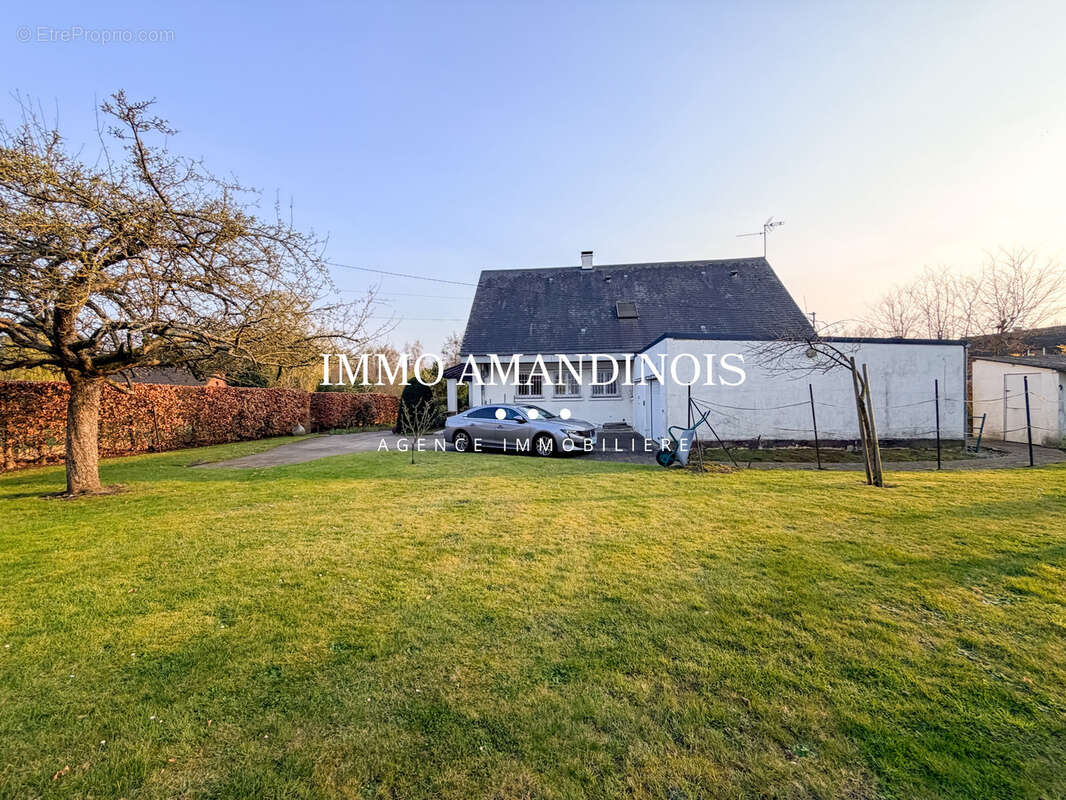 Maison à SAINT-AMAND-LES-EAUX