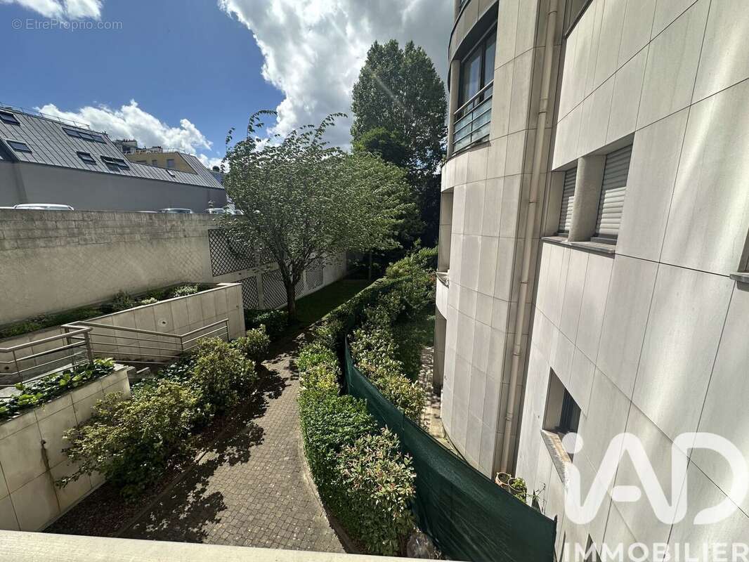 Photo 3 - Appartement à PARIS-14E