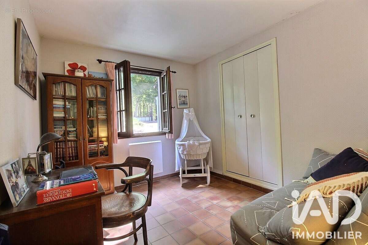 Maison 91 m² à Montbrun-Les-Bains  - photo 5