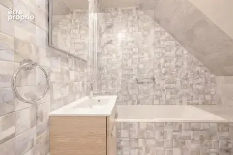Salle de bain etage