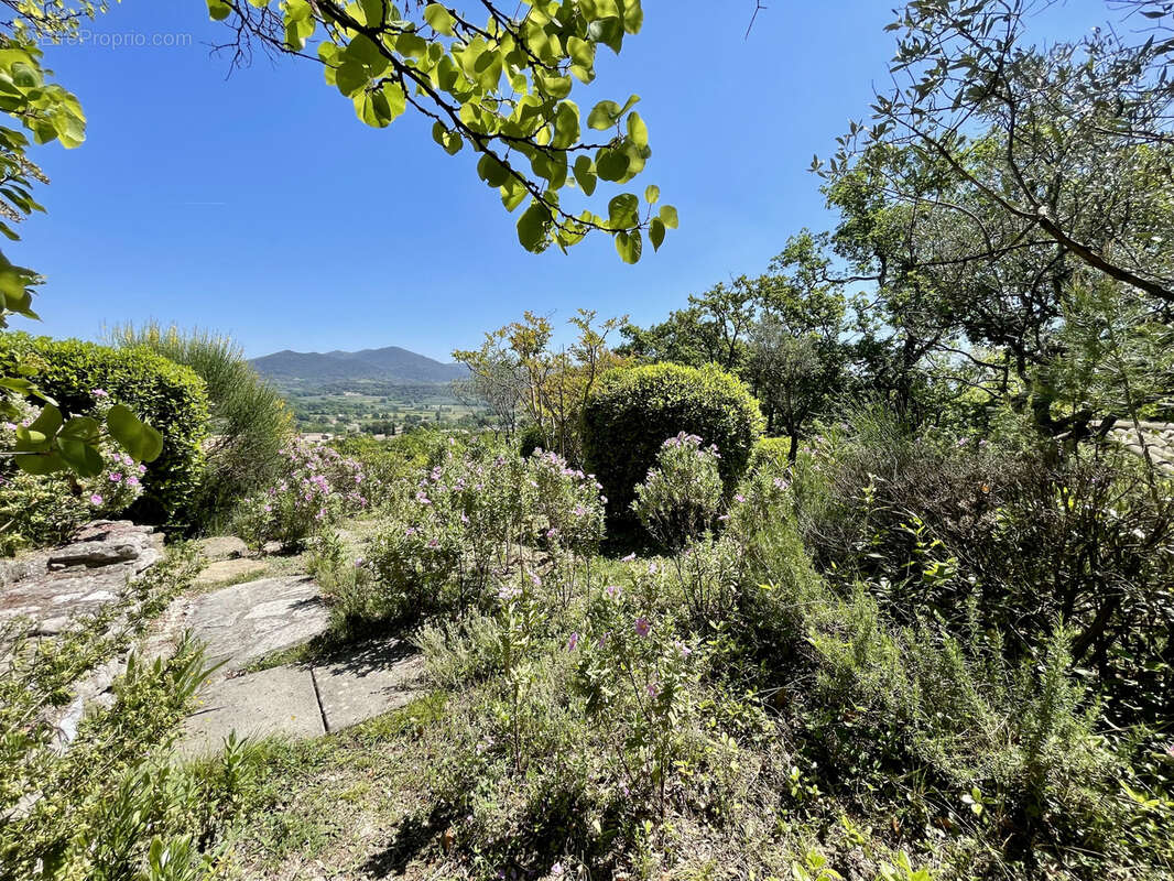 Maison à VAISON-LA-ROMAINE