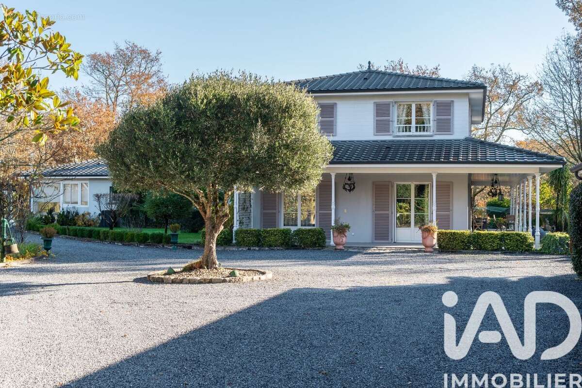 Photo 2 - Maison à BELIN-BELIET